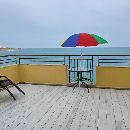 Akb Apartment Sea View アヘロイ エクステリア 写真